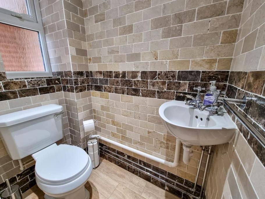 Stunning Family Home Close To The City Centre Manchester Ngoại thất bức ảnh