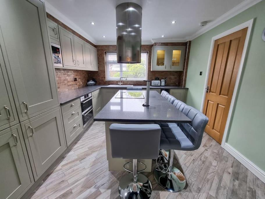 Stunning Family Home Close To The City Centre Manchester Ngoại thất bức ảnh
